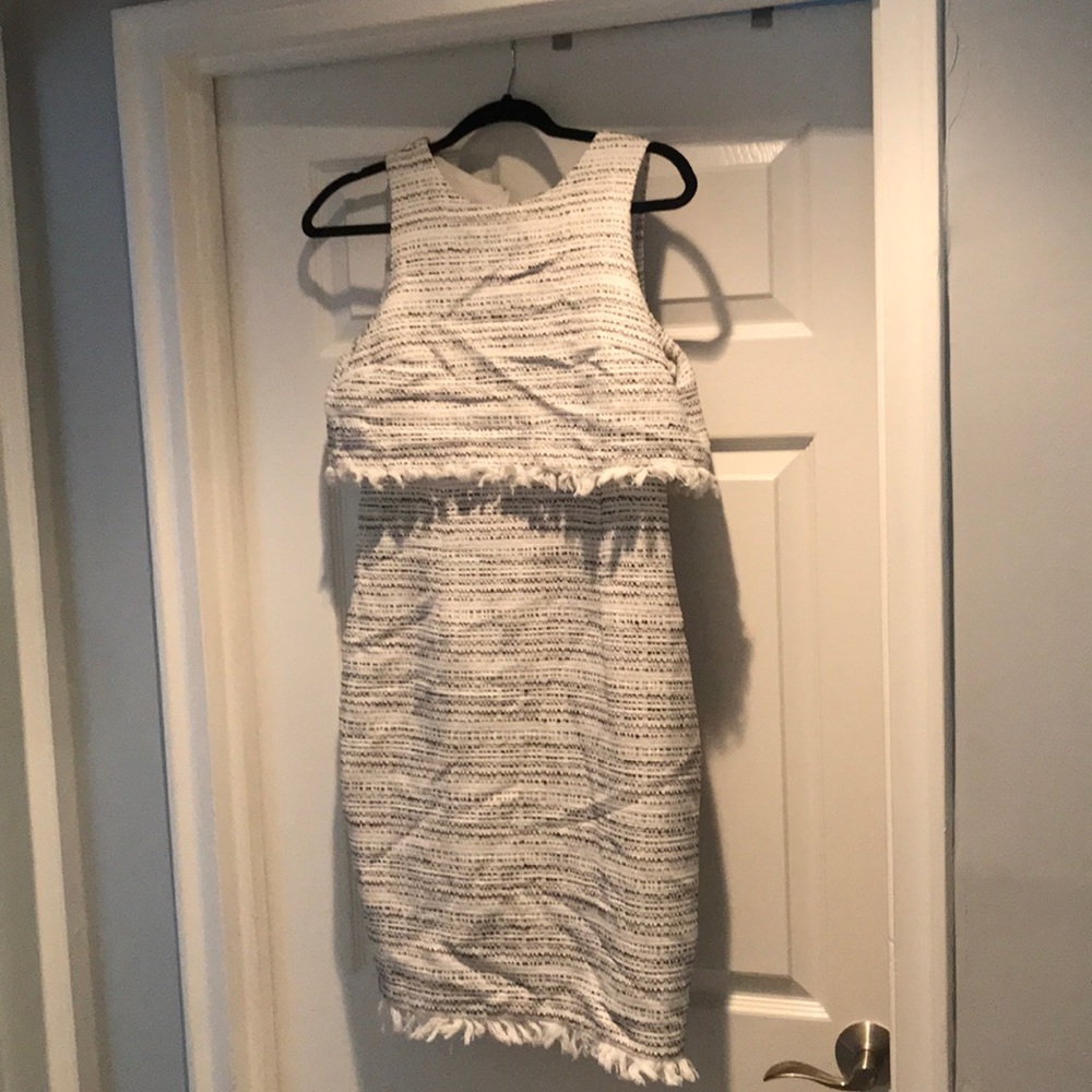 Never worn - just in need of an iron/steam!